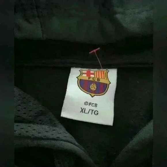 Barca XL mens  sweater - Picture 5 of 8